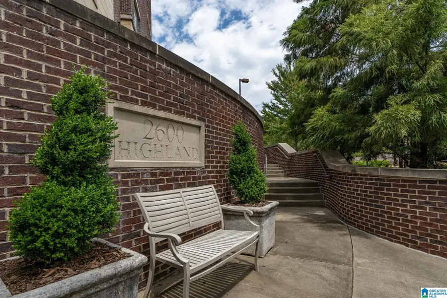 2600 HIGHLAND AVENUE, Birmingham, AL 35205 - #2