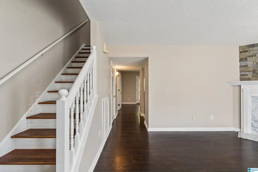 5040 FALLING CREEK LANE, Birmingham, AL 35235 - #3