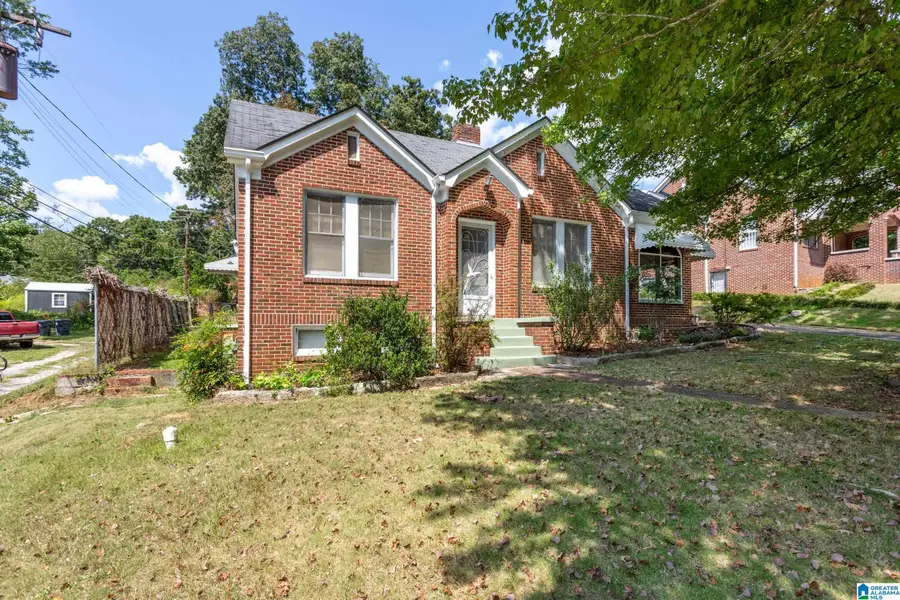 2124 WOODLAND AVENUE, Anniston, AL 36207 - #2