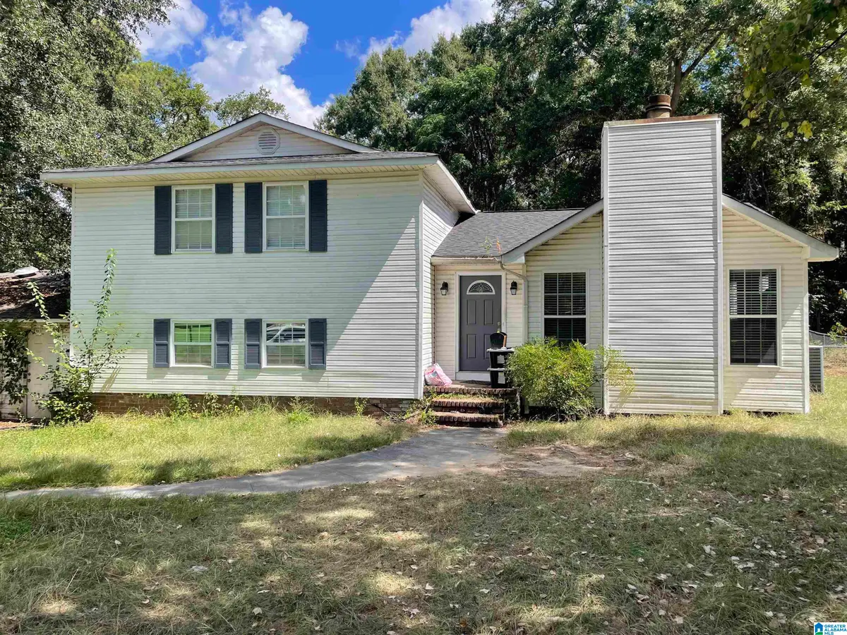 1424 ROYALTY DRIVE, Alabaster, AL 35007 - #1