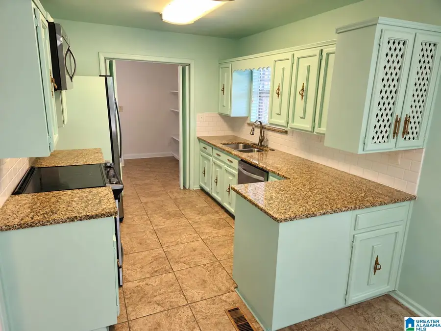 501 FORESTWOOD DRIVE, Birmingham, AL 35214 - #2