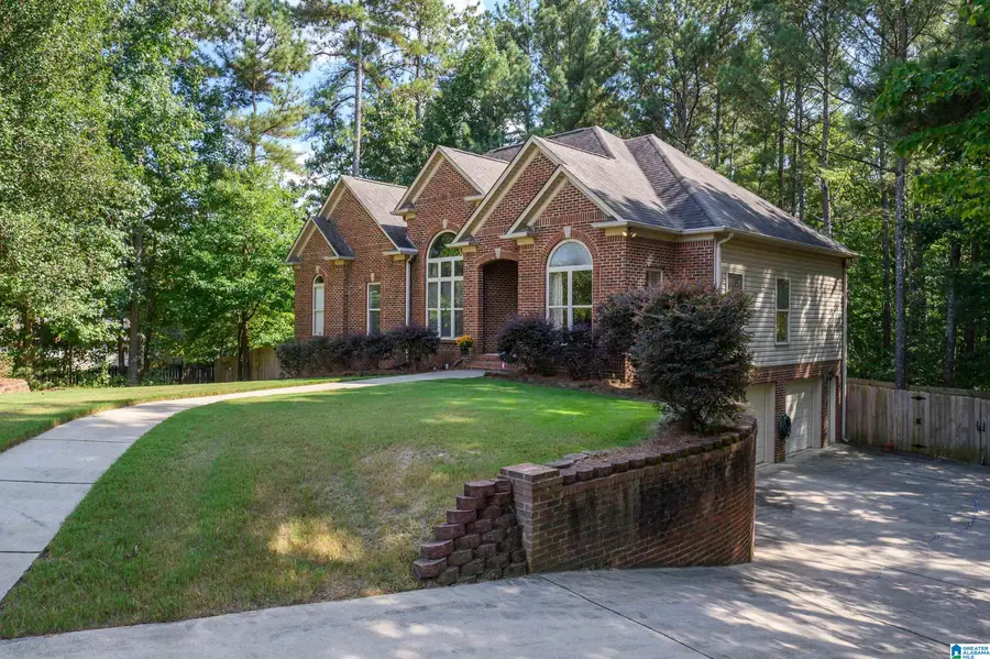 280 CRESTVIEW CIRCLE, Trussville, AL 35173 - #2