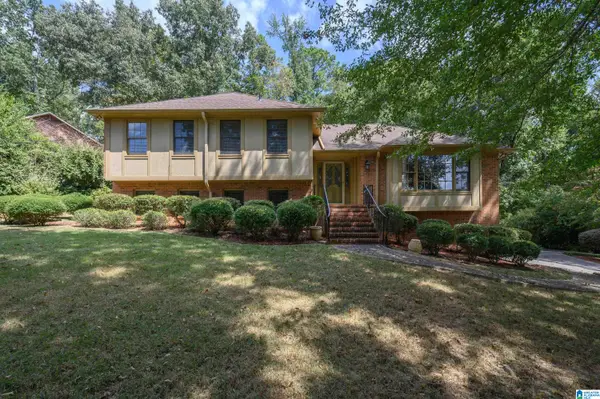 1748 NAPIER DRIVE, Hoover, AL 35226