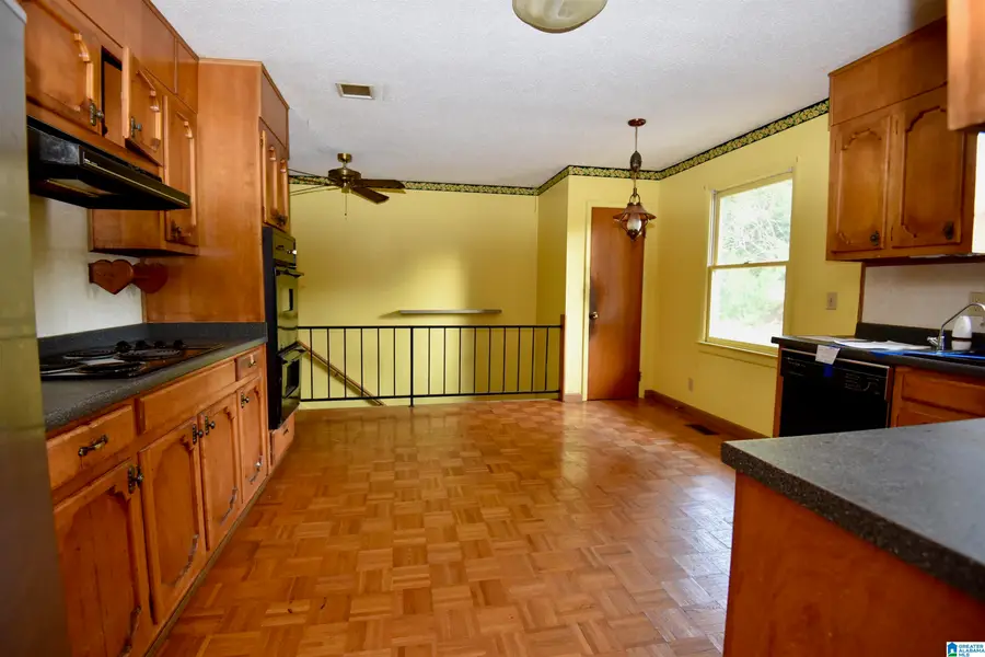 2606 GUENEVERE AVENUE SE, Huntsville, AL 35803 - #3