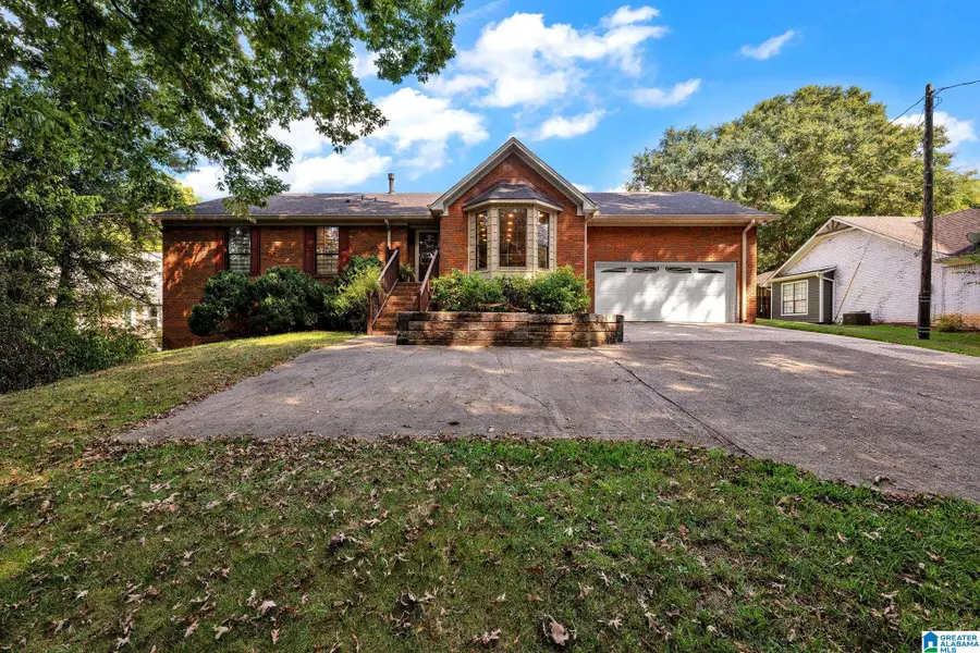 181 W SHUGART RIDGE ROAD, Gardendale, AL 35071 - #3