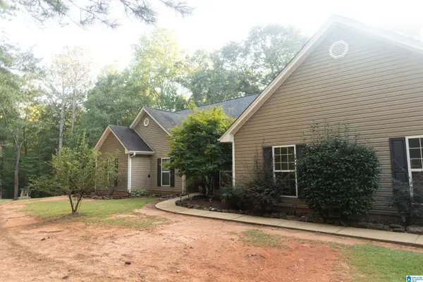 1045 LEE ROAD, Valley, AL 36854
