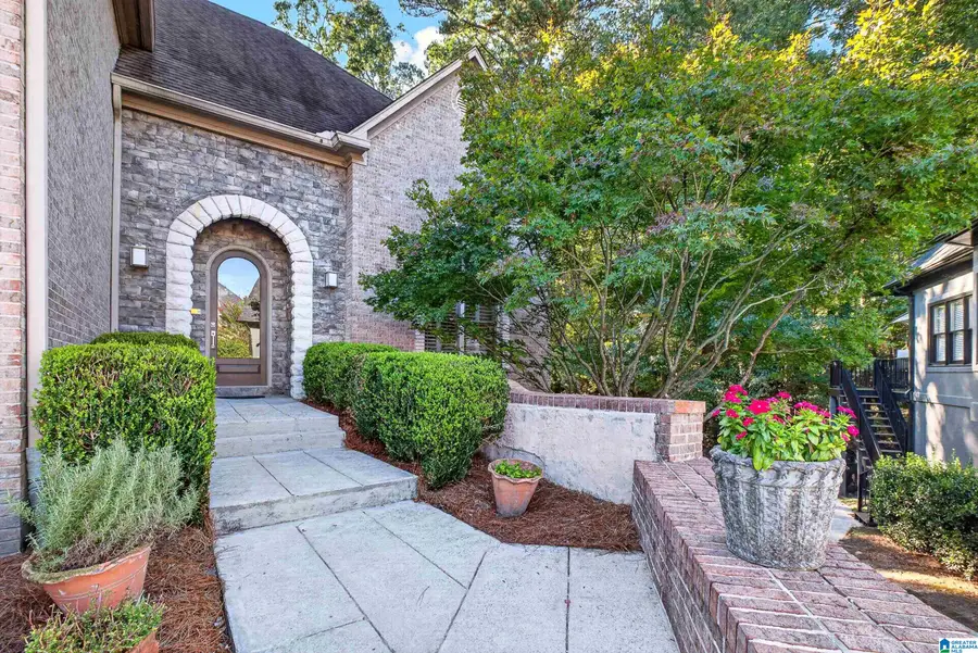 1712 WICKINGHAM COVE, Vestavia Hills, AL 35243 - #3