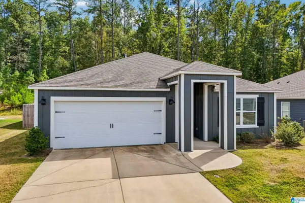 6713 NEWBRIDGE COVE, Bessemer, AL 35022