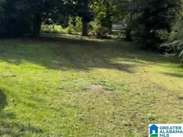 12 CENTER STREET, Bessemer, AL 35020