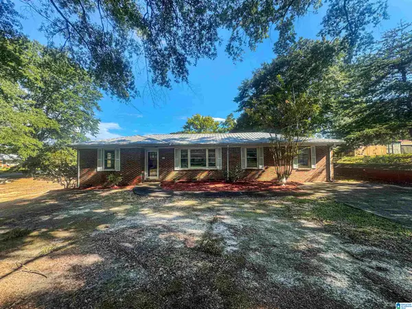 2521 W 14TH STREET, Anniston, AL 36201