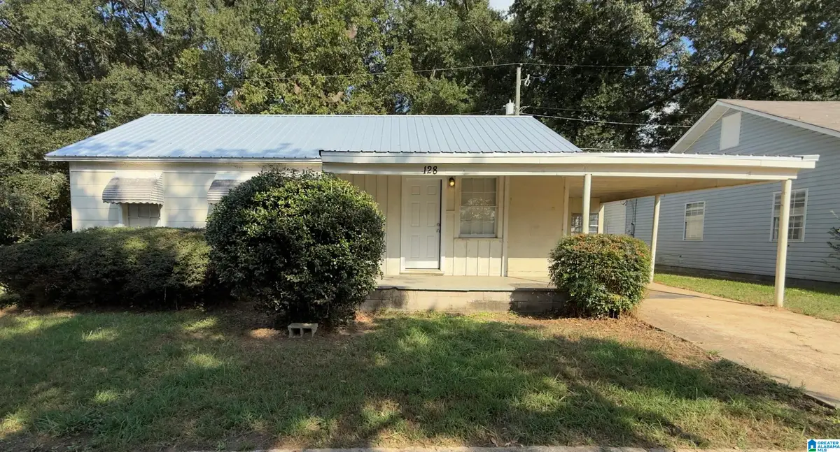 128 DELUNA CIRCLE, Childersburg, AL 35044 - #1