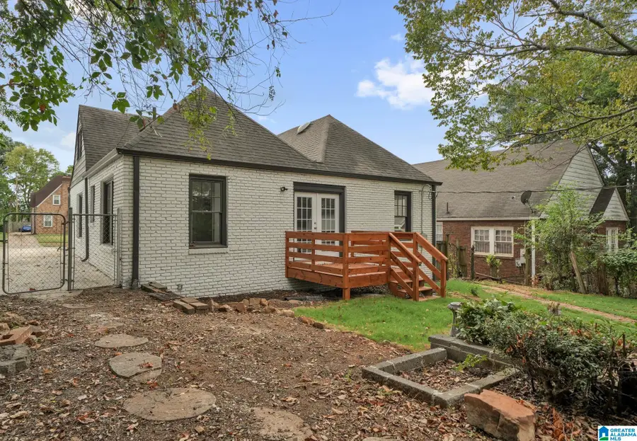 1312 46TH STREET ENSLEY, Birmingham, AL 35208 - #3