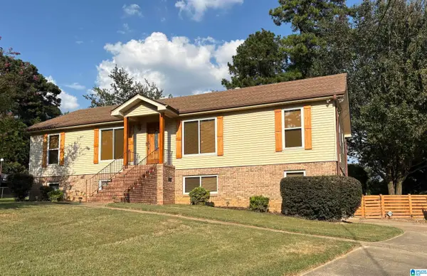 803 12TH TERRACE, Pleasant grove, AL 35127