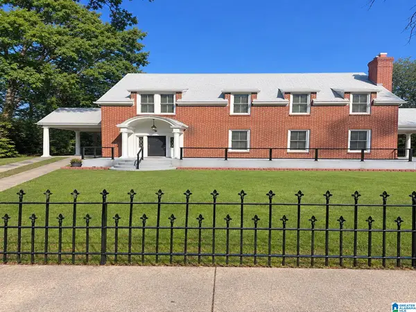 107 S POWELL STREET, Union springs, AL 36089