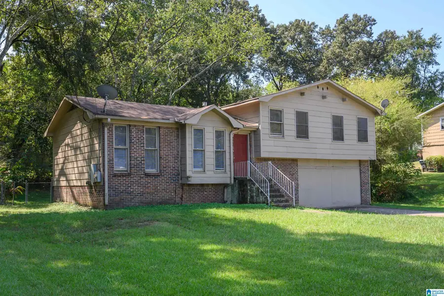 525 15TH COURT NW, Center Point, AL 35215 - #2