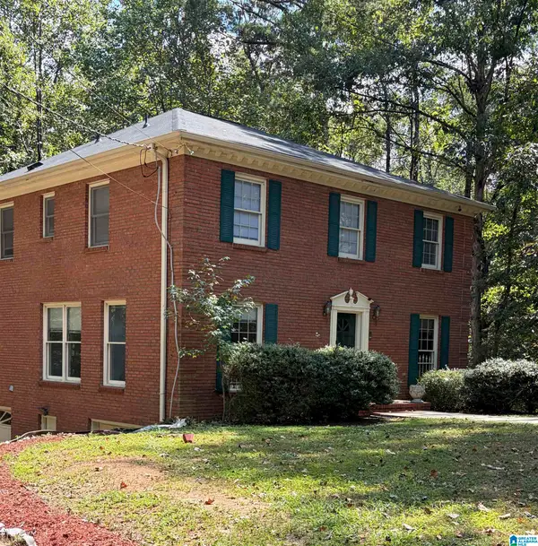 1425 5TH AVENUE, Pleasant grove, AL 35127