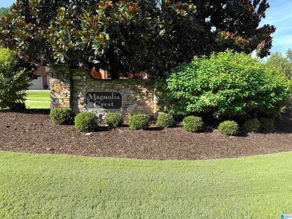 501 MAGNOLIA CREST CIRCLE, Gardendale, AL 35071