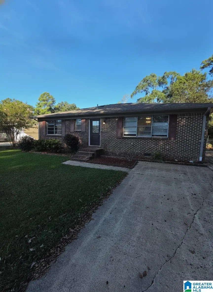 1010 26TH AVENUE N, Hueytown, AL 35023 - #3