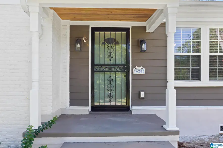 620 E EDGEMONT AVENUE, Montgomery, AL 36111 - #2