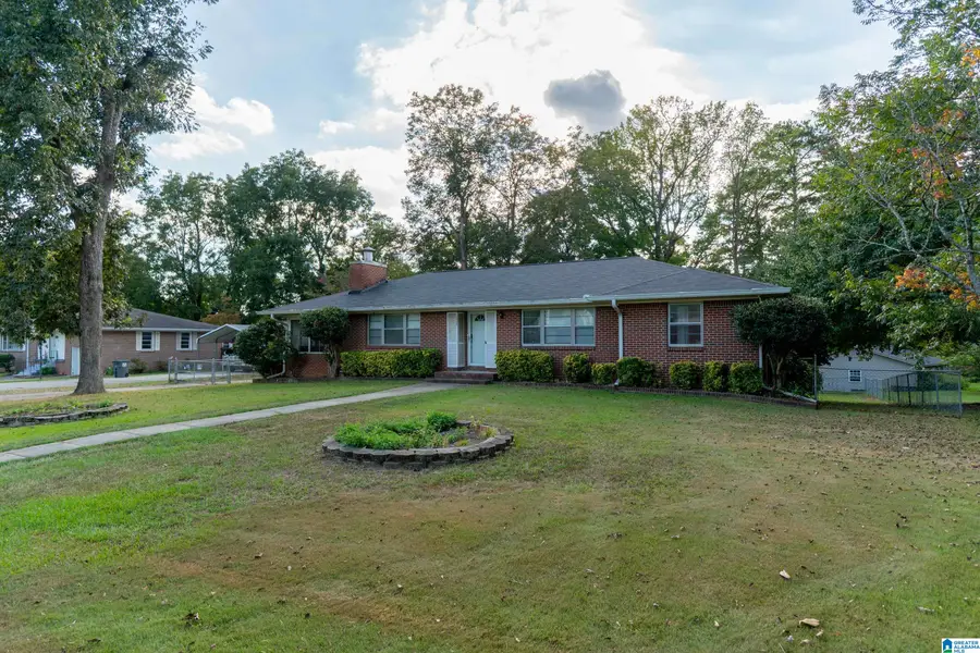 1528 PESNELL DRIVE, Gardendale, AL 35071 - #2