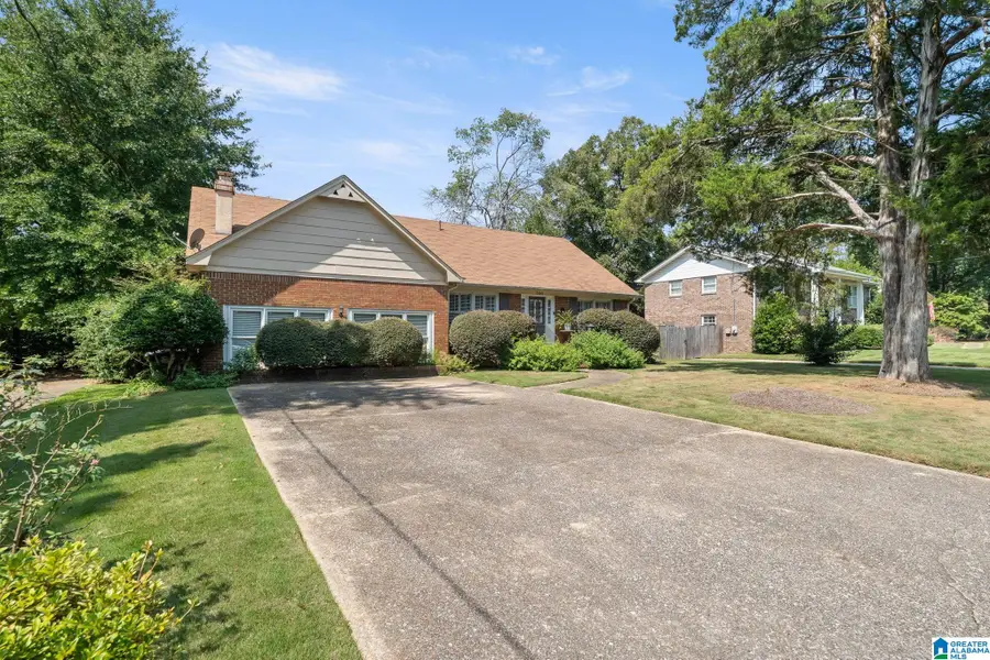 300 LEACH DRIVE, Birmingham, AL 35213 - #3