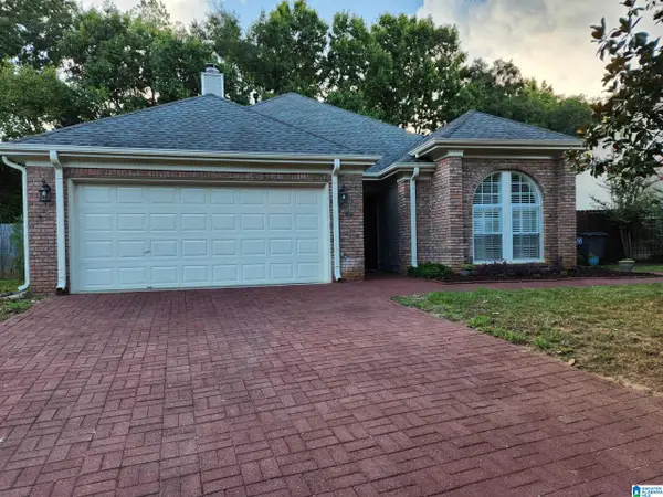 1914 OMAHA DRIVE, Helena, AL 35080