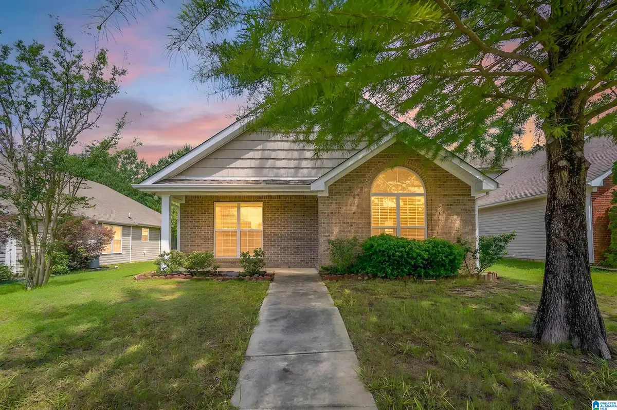 257 VILLAGE DRIVE, Calera, AL 35040 - #1