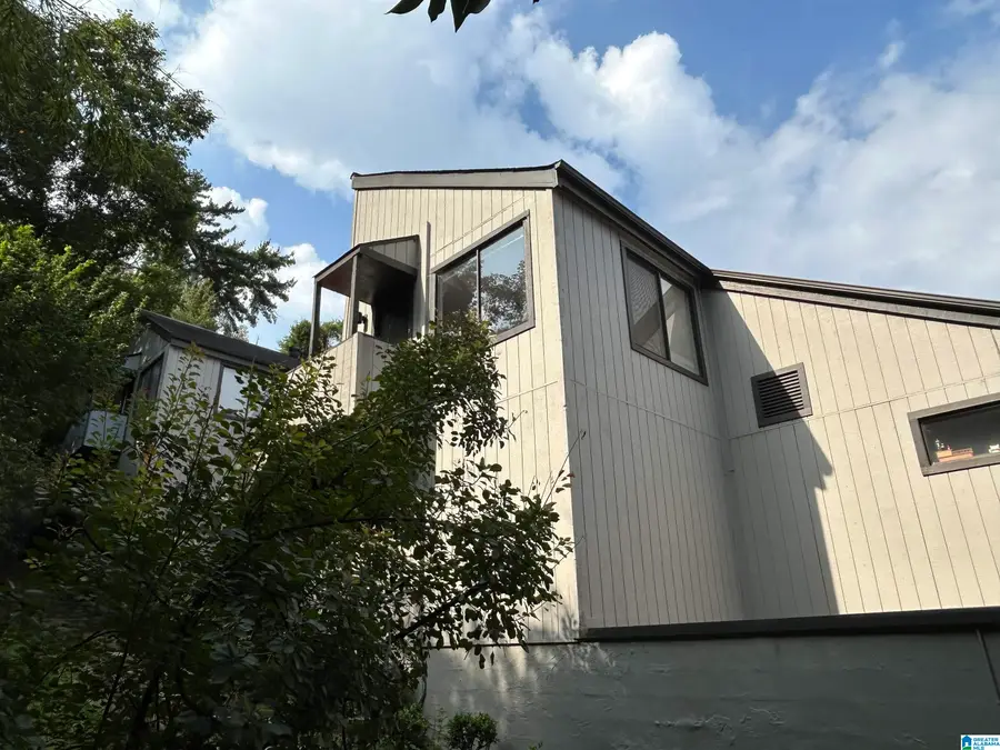 3350 ALTAMONT ROAD, Birmingham, AL 35205 - #2
