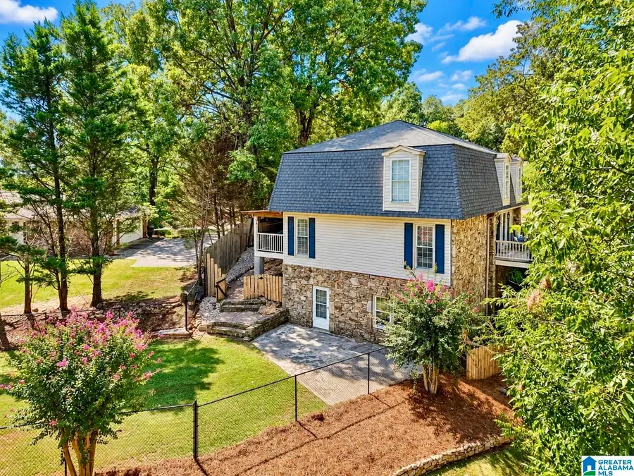 1822 PLEASANT RIDGE DRIVE, Sylacauga, AL 35150 - #3