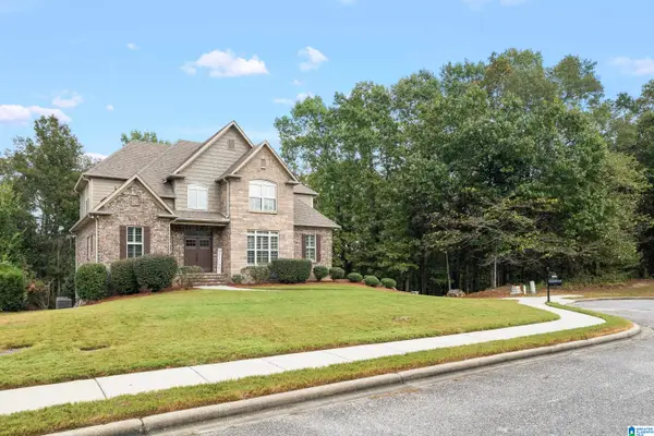 329 STERLING MANOR CIRCLE, Alabaster, AL 35007