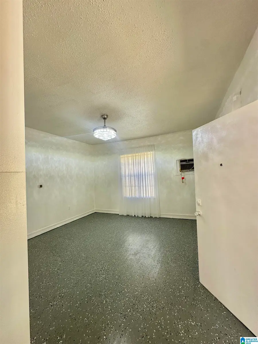 4524 9TH COURT N, Birmingham, AL 35212 - #3
