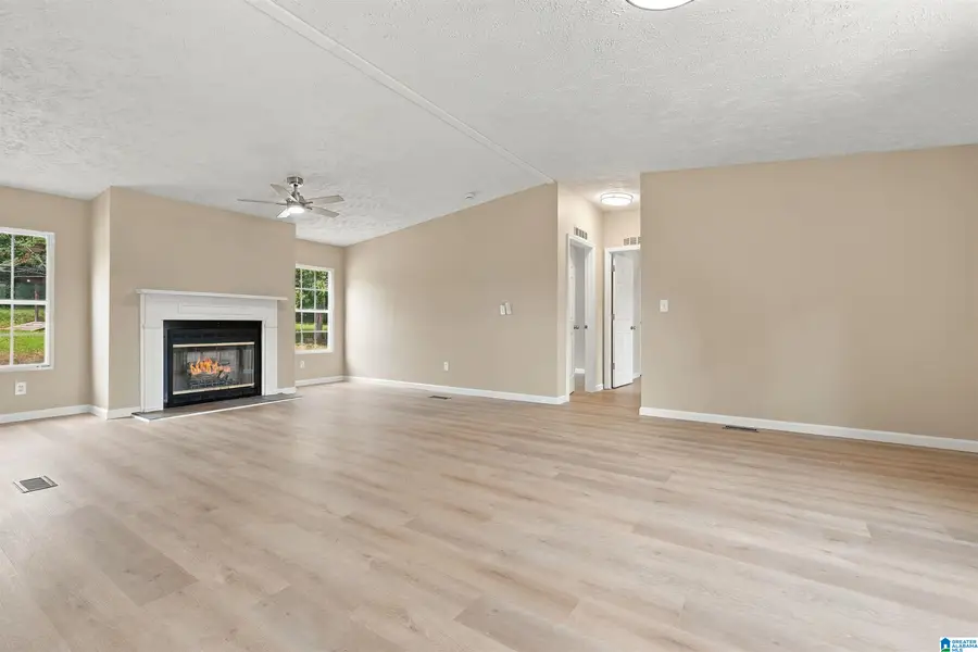 837 ROULAIN ROAD, Argo, AL 35120 - #3
