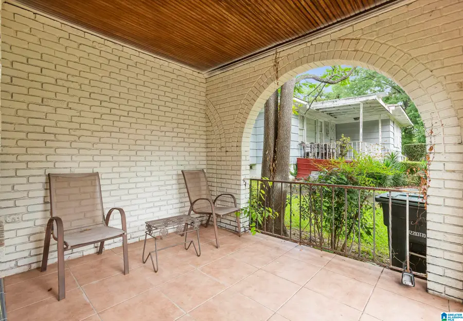 1438 27TH STREET, Birmingham, AL 35218 - #2