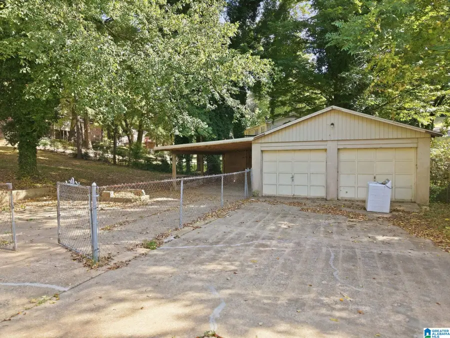 909 WINCHESTER DRIVE, Birmingham, AL 35235 - #3