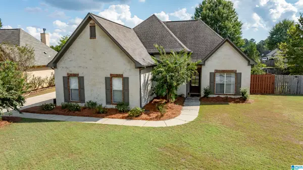 633 BARKLEY CIRCLE, Alabaster, AL 35007