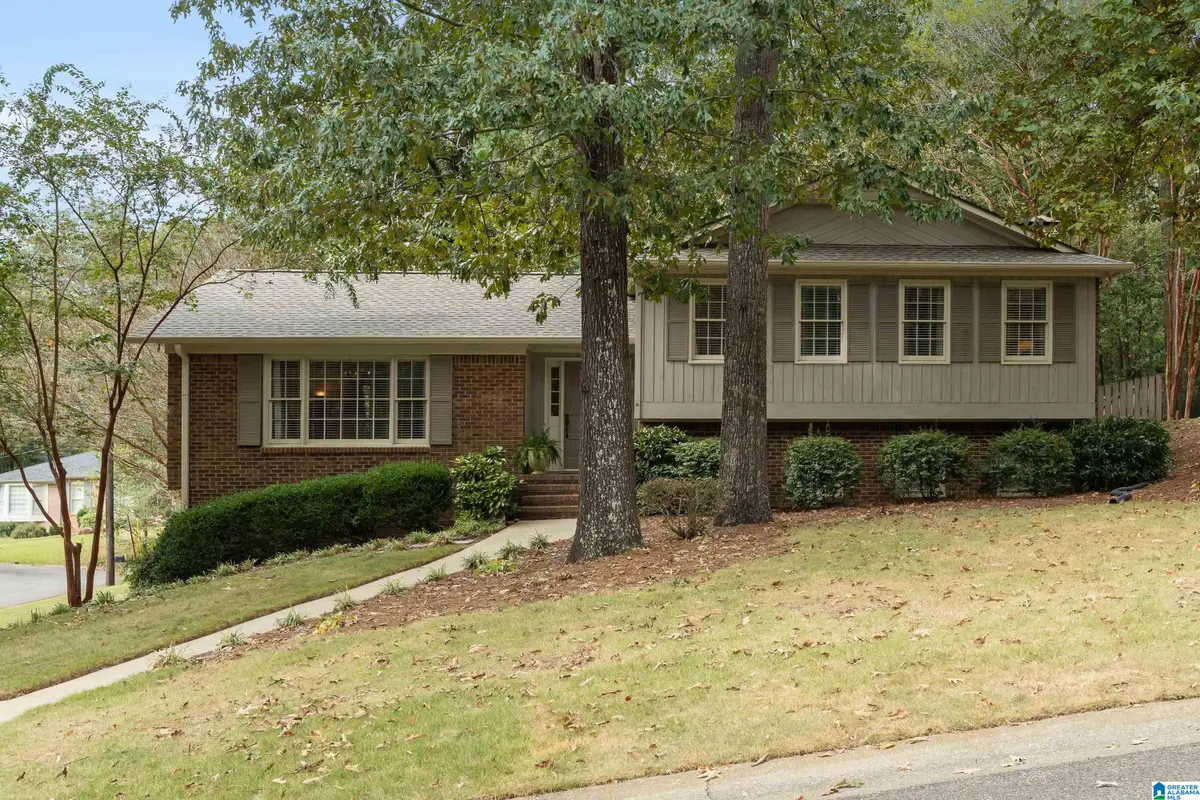 3550 BURNTLEAF LANE, Hoover, AL 35226 - #1