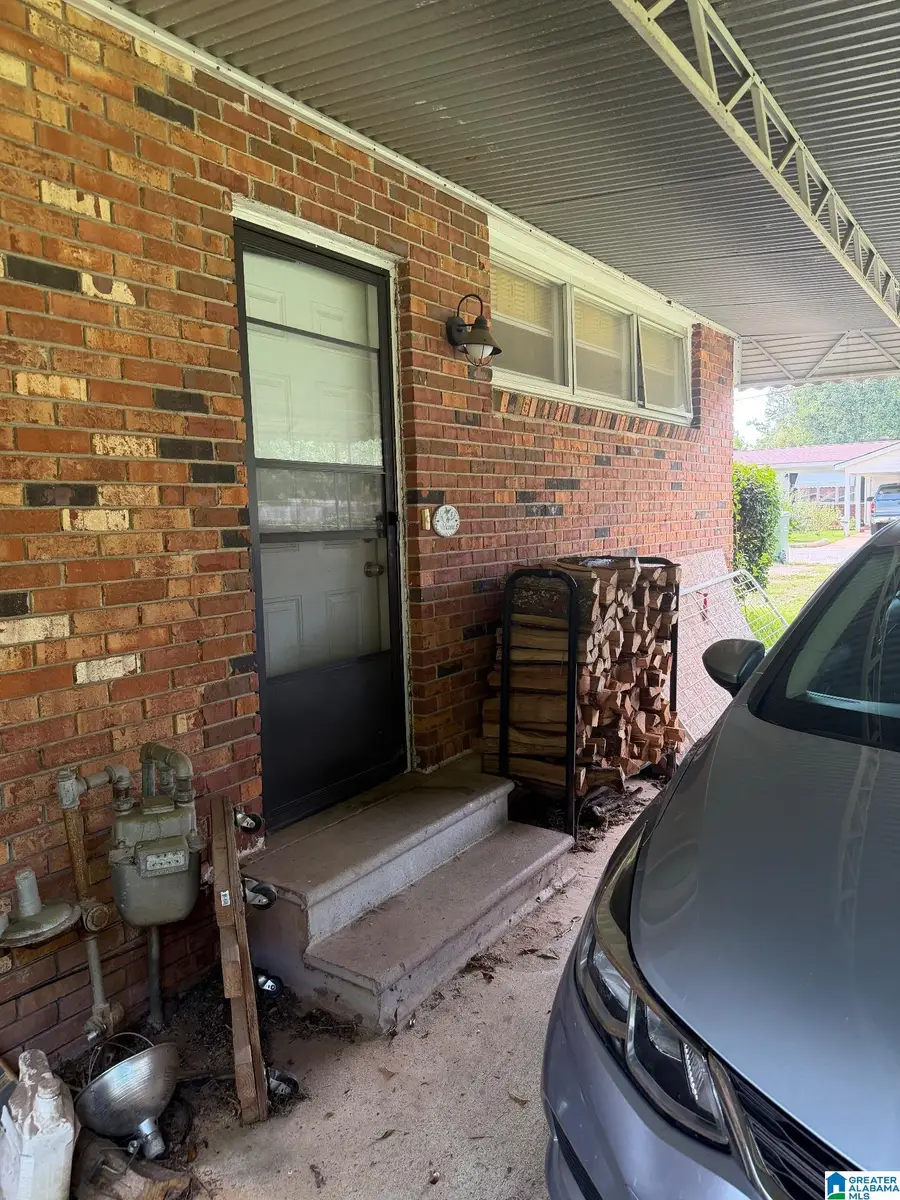 505 S 16TH AVENUE, Lanett, AL 36863 - #2