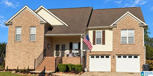 305 WATERFORD COVE TRAIL, Calera, AL 35040