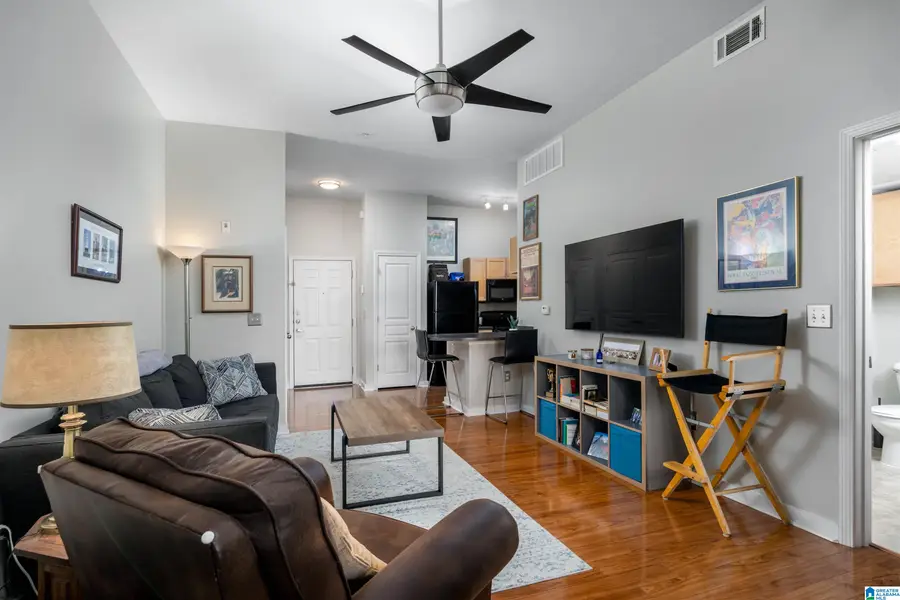 401 20TH STREET S, Birmingham, AL 35233 - #3