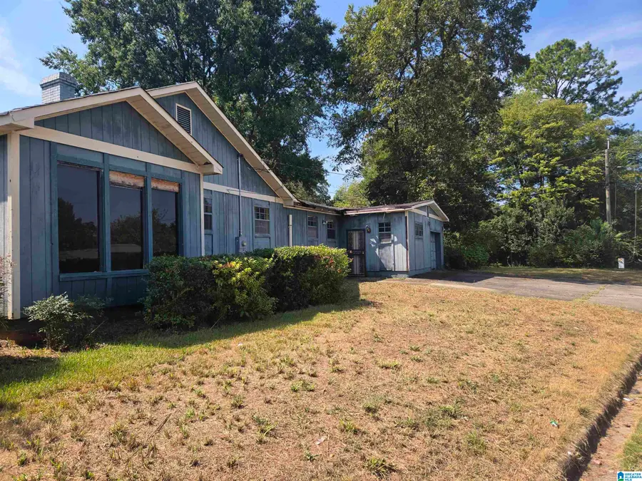 800 CENTER PLACE SW, Birmingham, AL 35211 - #2