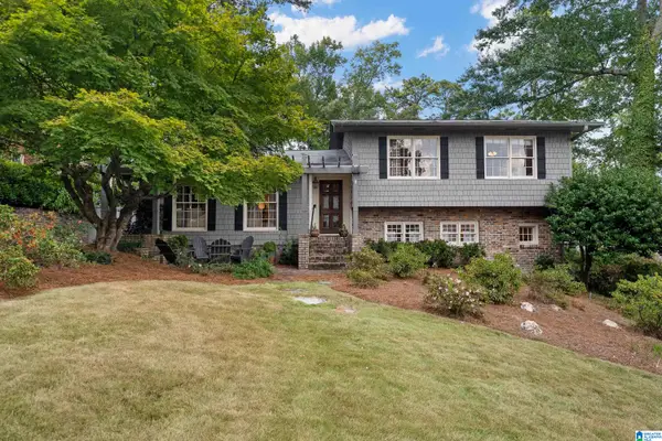 121 HERITAGE CIRCLE, Mountain brook, AL 35213