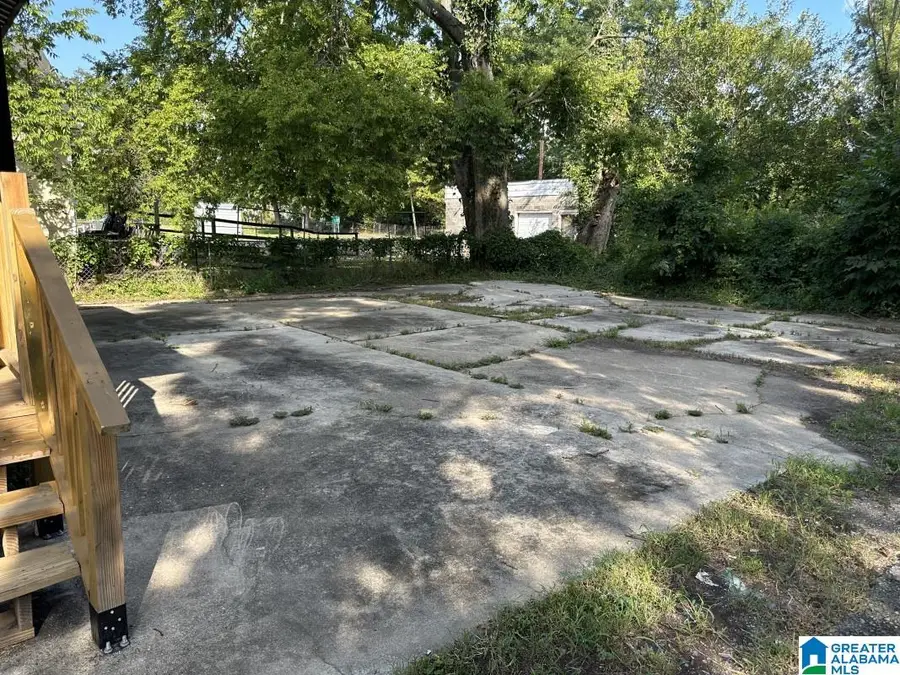 1229 ALABAMA AVENUE SW, Birmingham, AL 35211 - #2