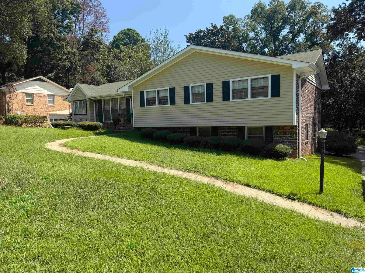 825 NORTHCREST DRIVE, Birmingham, AL 35235 - #1