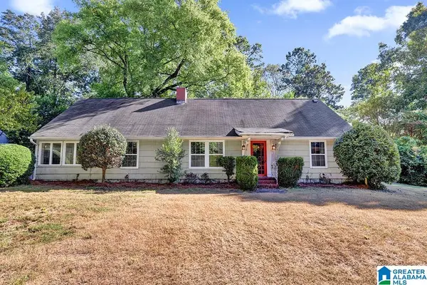 2016 CHAPEL ROAD, Hoover, AL 35226