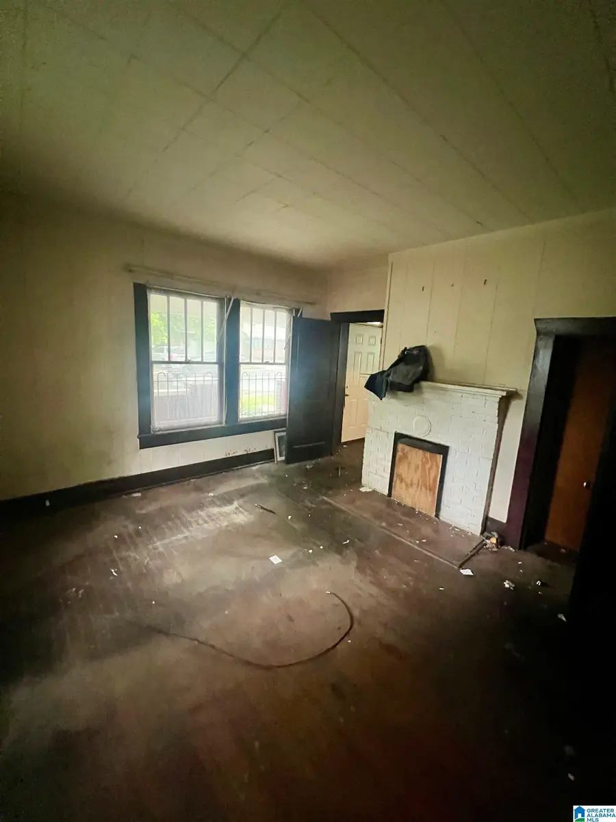 1109 14TH PLACE, Birmingham, AL 35211 - #3