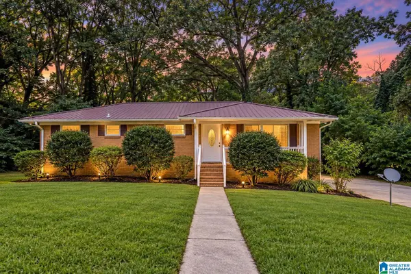 2416 4TH STREET NW, Center point, AL 35215