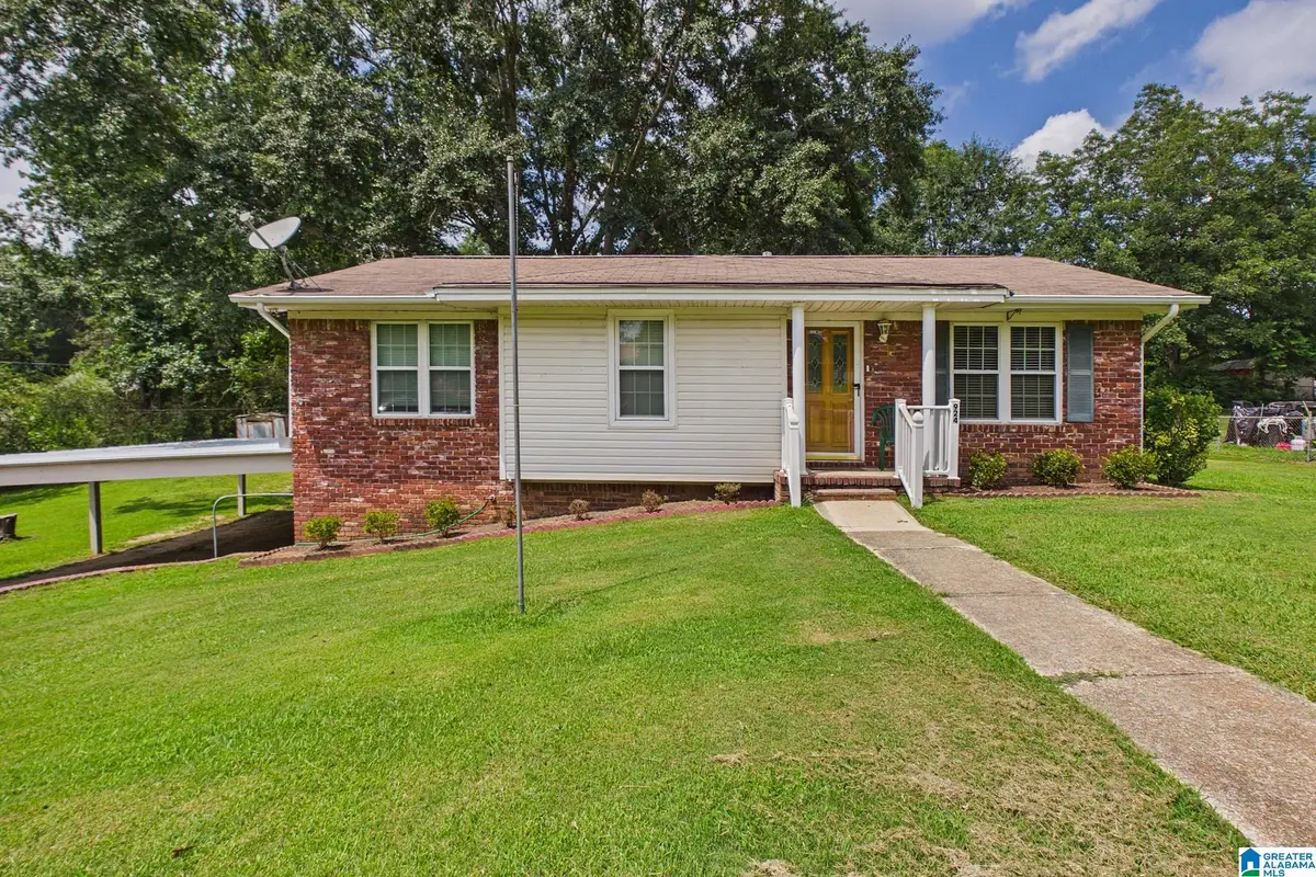 924 CRESTVIEW LANE, Adamsville, AL 35005 - #1