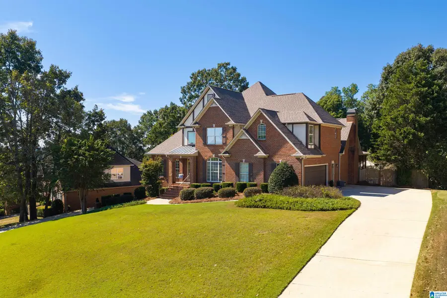 1005 WOODLANDS COVE, Helena, AL 35080 - #2