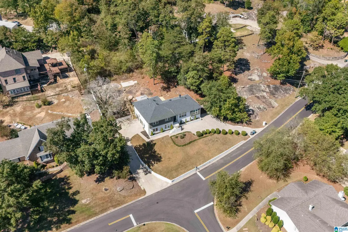 400 VESCLUB DRIVE, Vestavia Hills, AL 35216 - #1