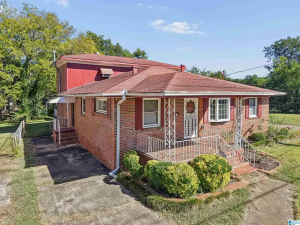 825 SW GOLDWIRE STREET, Birmingham, AL 35211